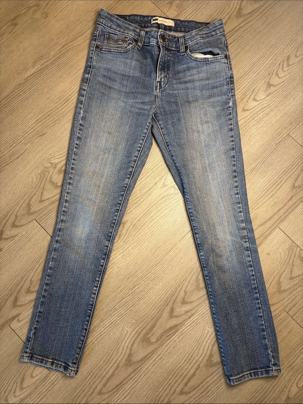 Levi's Women's Skinny Jeans in Light Blue Wash